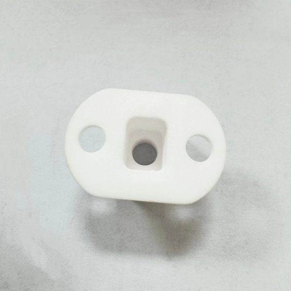 95% High Strength Industrial Ceramic Insulating Block Parts Ceramic Terminal Block - Image 3