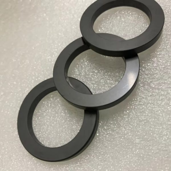 Welding and Cutting Processed Wear-Resistant SSIC Silicon Carbide Seal Ring Atmospheric Pressure Ceramic Ring Parts - Image 4