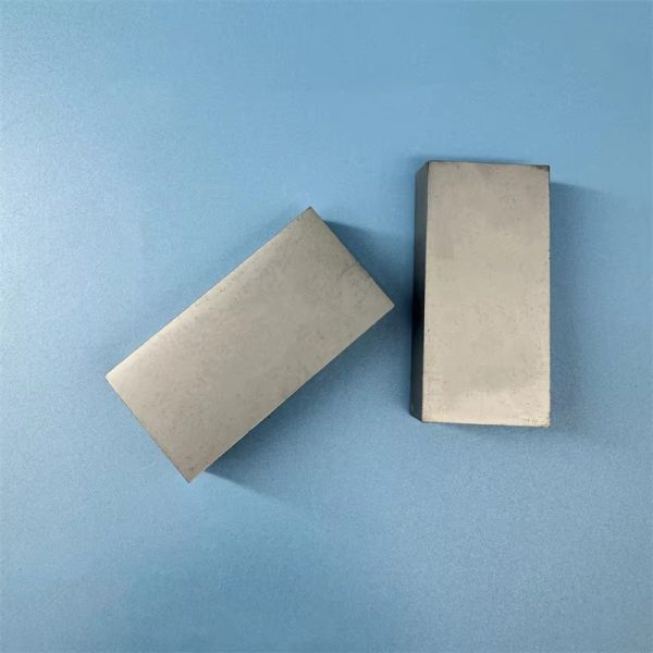 High-Temperature SIC Sheet Cuboid Ceramic Plates Refractory Silicon Carbide Armor Plate for Body Protection Welding Cutting - Image 6