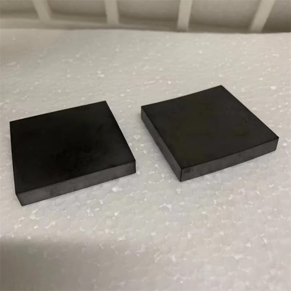 Customized High Quality Wear Resistance SSiC Ceramic Sheet Square Silicon Carbide Plates Substrate for Industrial Use - Image 7