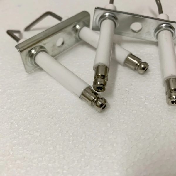 High-Temperature Spark Plug Long-Life Durable 95% Alumina Insulating Ceramic Igniter Factory Price Electrical Ceramics Product - Image 10