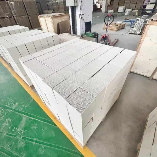 High Quality Square Cordierite Honeycomb Ceramic Accumulator Good Quality Mullite Heat Welding/Cutting/Bending Refractory - Image 8