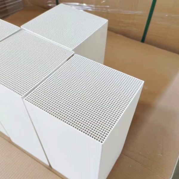 High Quality Square Cordierite Honeycomb Ceramic Accumulator Good Quality Mullite Heat Welding/Cutting/Bending Refractory - Image 10