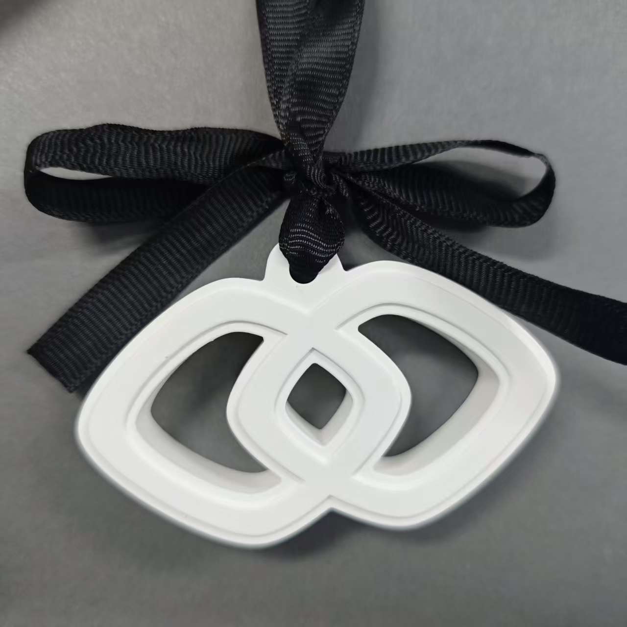 Customizable Washable Porous Ceramic Aroma Stone Gypsum Tablet Long-Lasting Hollow Diffuser - Image 10