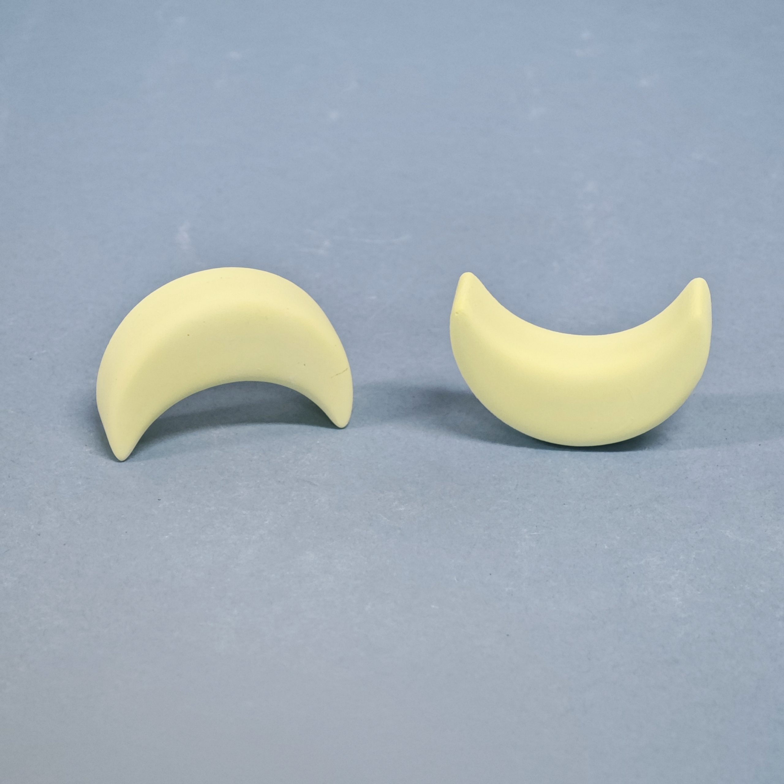 Ceramic Moon Diffuser Lunar Essence Aroma Stone for Home Decor Solid Fragrance Diffuser - Image 5