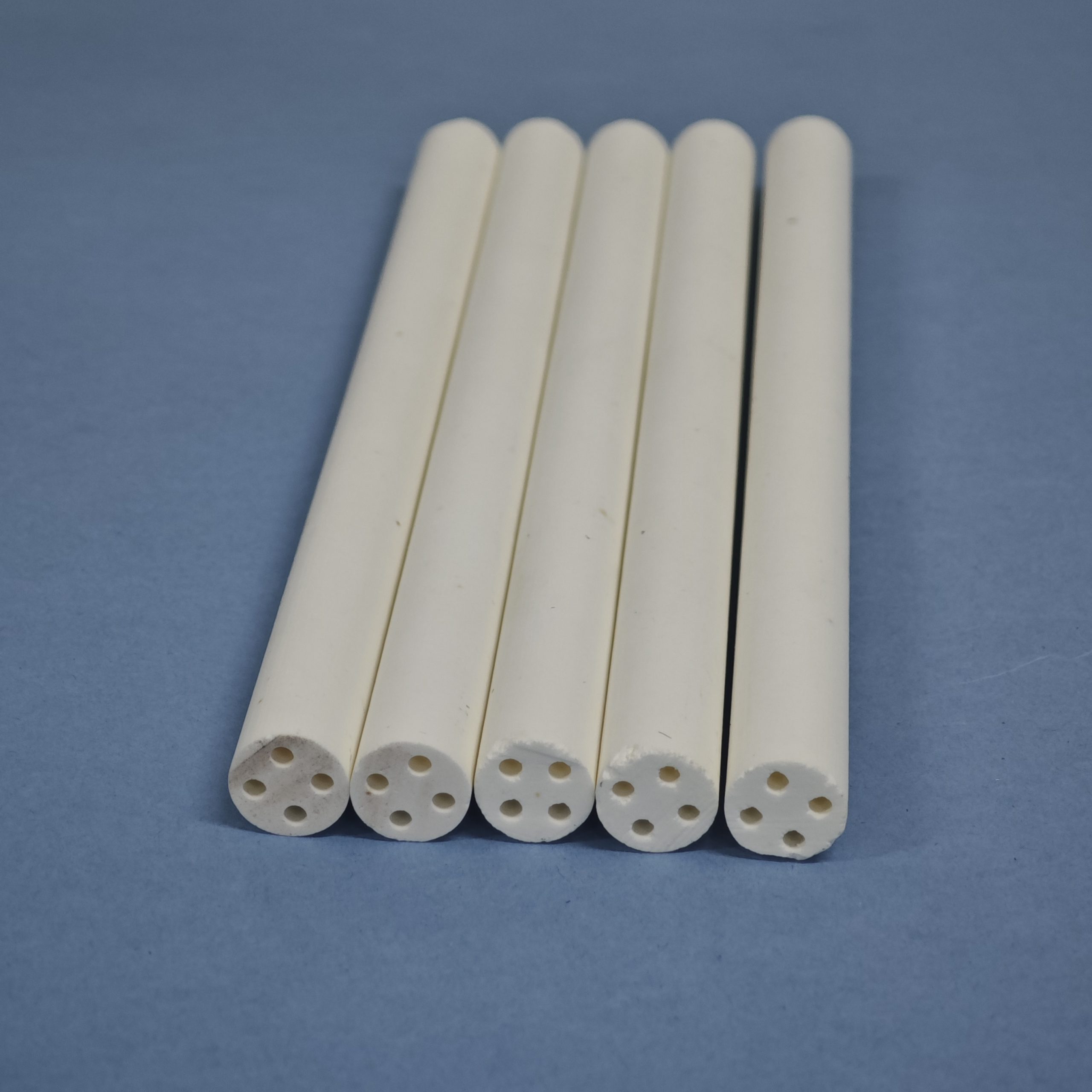 High Temperature Porous MgO Magnesium Oxide Tube Thermocouple Protection Sleeve for Electric Heating Element